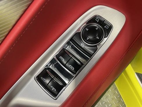 Used 2022 Chevrolet Corvette Stingray Preferred Conv image 13