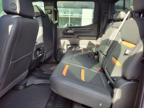 New 2026 GMC Sierra 1500 AT4 w/ AT4 Premium Package image 27