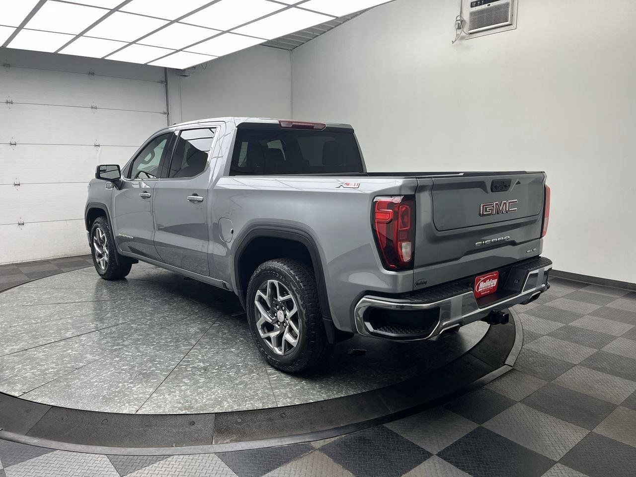 Certified 2023 GMC Sierra 1500 SLE AWD/4WD image 2