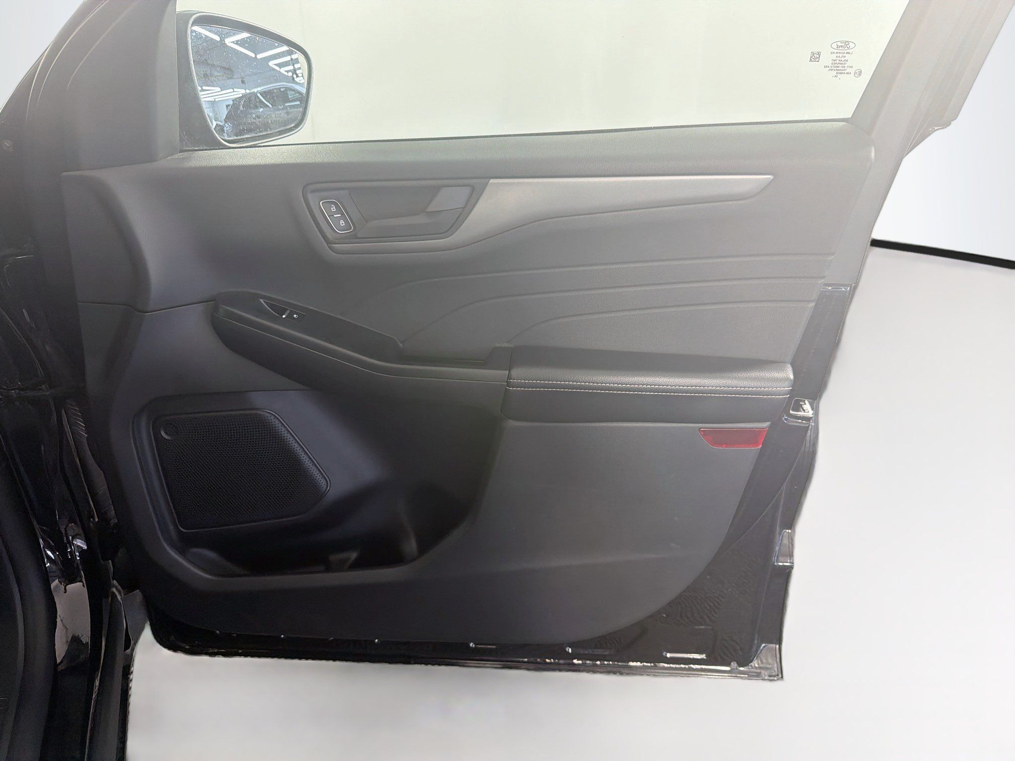 Used 2025 Ford Escape Active FWD image 30