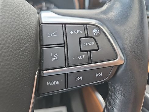 Used 2021 Toyota Highlander Platinum AWD/4WD image 44