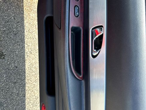 Used 2003 Ford Thunderbird image 20