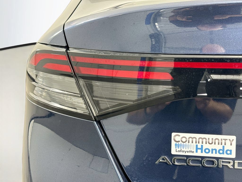 Used 2025 Honda Accord SE image 40