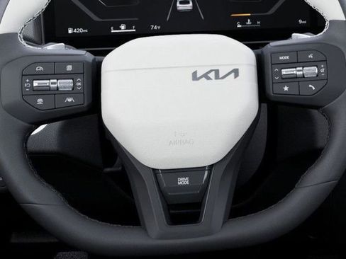 New 2025 Kia K4 GT-Line Turbo image 21