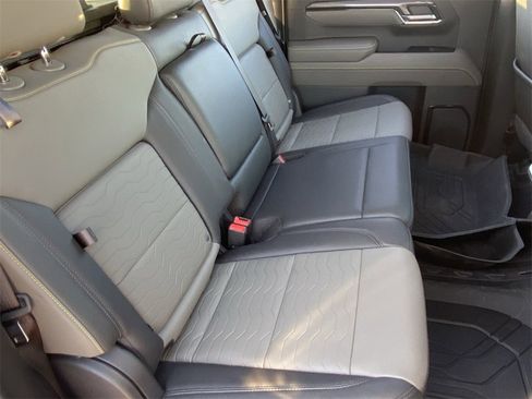 Used 2023 Chevrolet Silverado 1500 ZR2 w/ Technology Package image 23