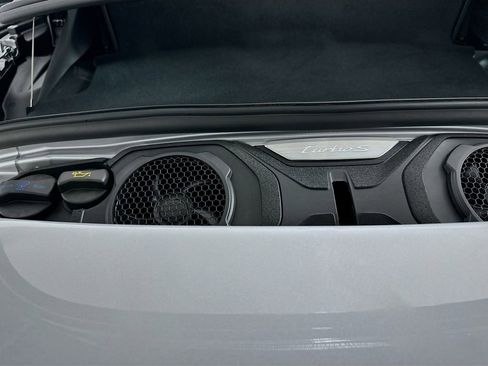 Used 2022 Porsche 911 Turbo S image 30