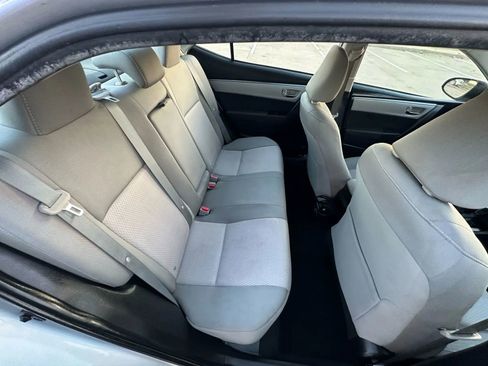 Used 2015 Toyota Corolla LE image 23