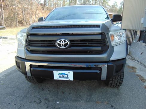 Used 2014 Toyota Tundra SR image 10
