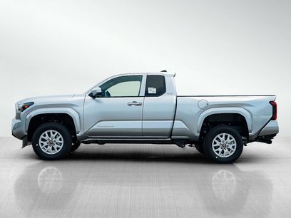 New 2025 Toyota Tacoma SR5