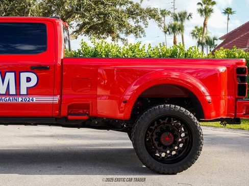 Used 2023 Ford F450 Lariat w/ FX4 Off-Road Package image 5