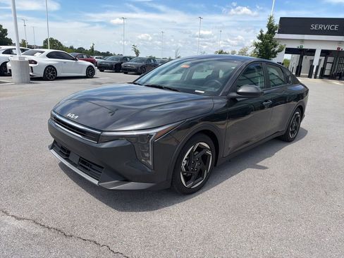 New 2026 Kia K4 GT-Line Turbo FWD image 3