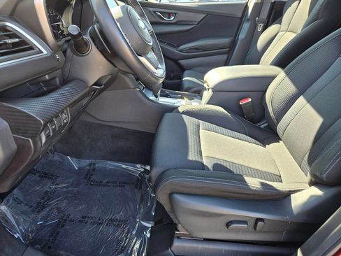 Used 2025 Subaru Ascent Premium AWD/4WD image 16