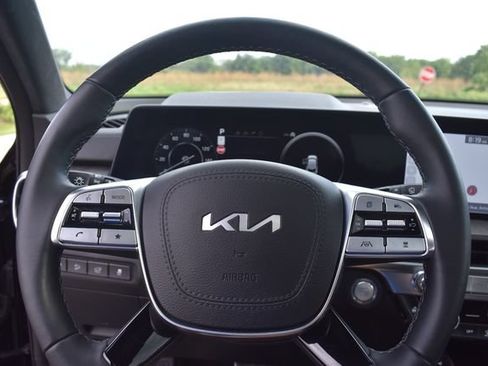 Certified 2023 Kia Telluride SX Prestige AWD/4WD image 31