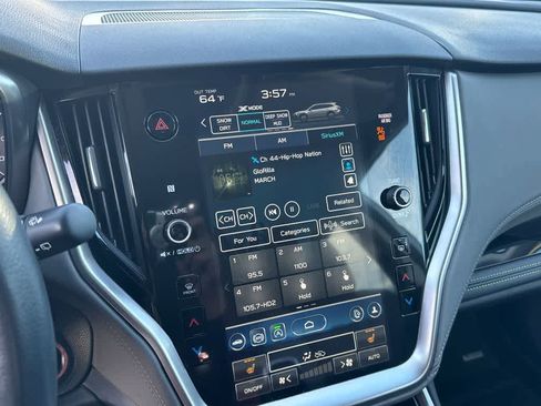 Used 2023 Subaru Outback Onyx Edition image 28