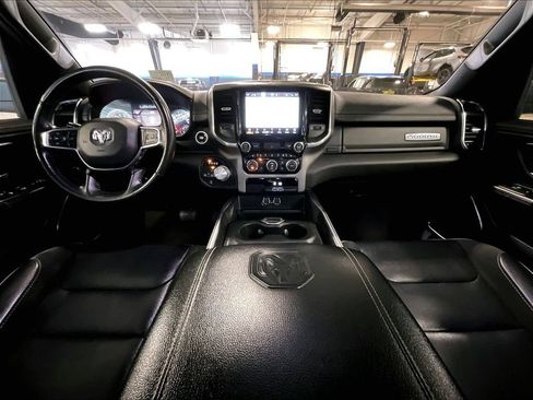 Used 2024 RAM 1500 Laramie AWD/4WD image 21