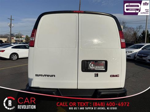 Used 2023 GMC Savana 2500 RWD image 5
