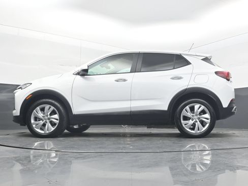 Used 2025 Buick Encore GX Preferred AWD/4WD image 27