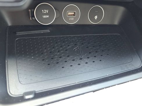Used 2023 Genesis G70 3.3T w/ Sport Prestige Package RWD image 22