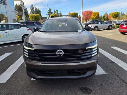 New 2026 Nissan Kicks SR w/ Cold Weather Package image 2