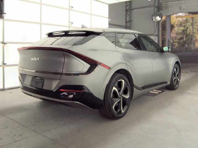 Used 2023 Kia EV6 GT-Line w/ GT-Line Suede Seat Package AWD/4WD image 4