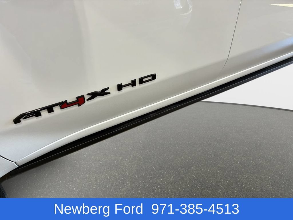 Used 2024 GMC Sierra 2500 AT4X AWD/4WD image 21