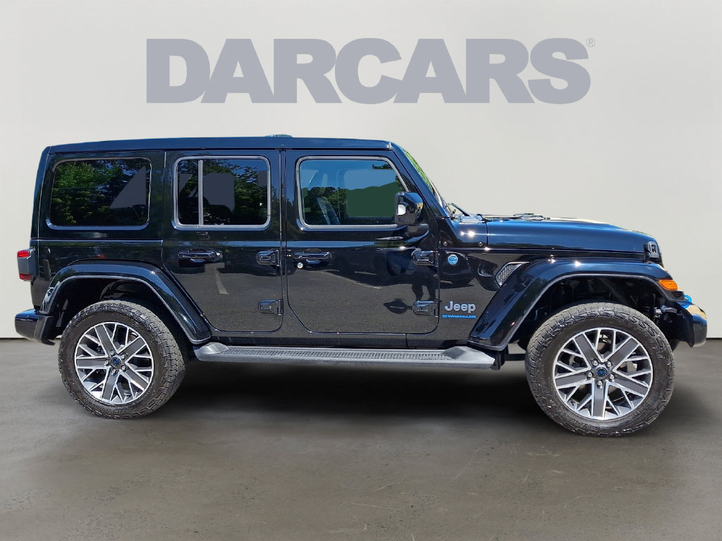 Used 2024 Jeep Wrangler High Altitude AWD/4WD image 7