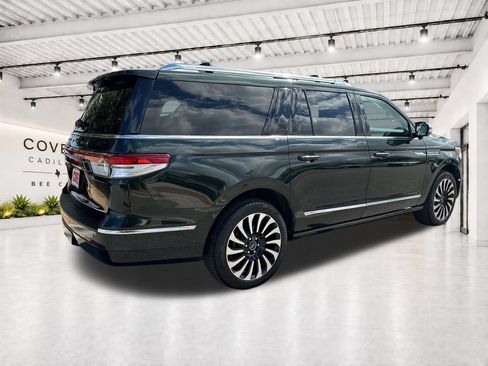 Used 2022 Lincoln Navigator L Black Label AWD/4WD image 9