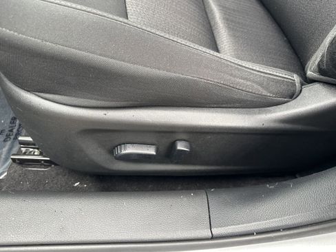 Used 2022 Nissan Altima 2.5 SV image 14