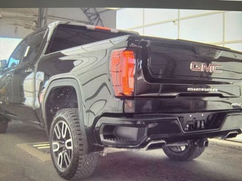 Used 2021 GMC Sierra 1500 AT4 image 10