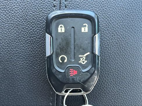 Used 2021 GMC Terrain SLT w/ Infotainment Package II FWD image 24