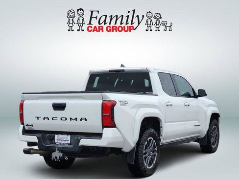 Certified 2024 Toyota Tacoma TRD Sport AWD/4WD image 4