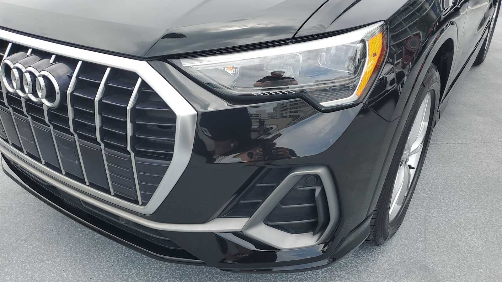 Used 2022 Audi Q3 2.0T Premium w/ Convenience Package AWD/4WD image 10