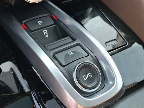 Used 2024 Acura MDX SH-AWD w/ Technology Package image 15