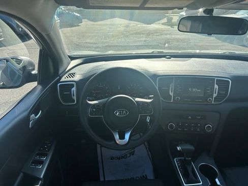 Used 2019 Kia Sportage LX FWD image 15