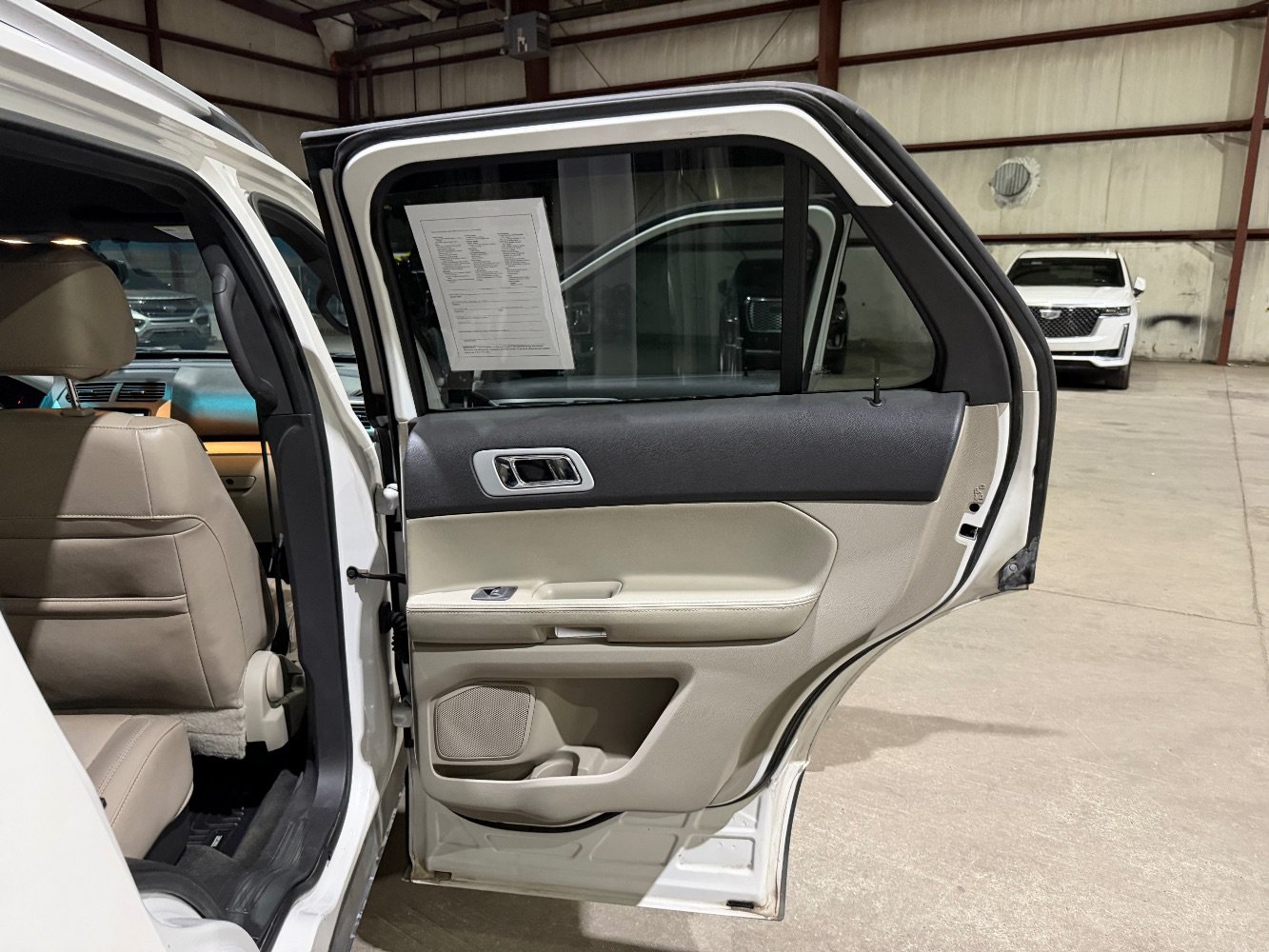 Used 2011 Ford Explorer XLT w/ 202A Rapid Spec Order Code FWD image 20