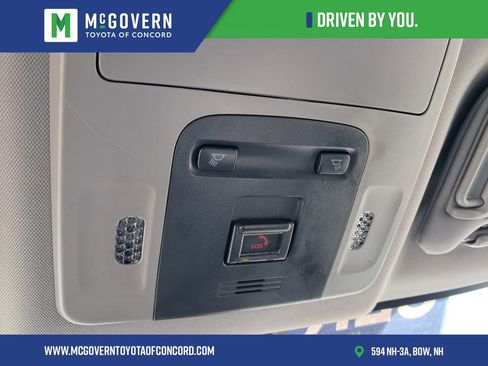 Used 2023 Toyota Camry SE FWD image 23