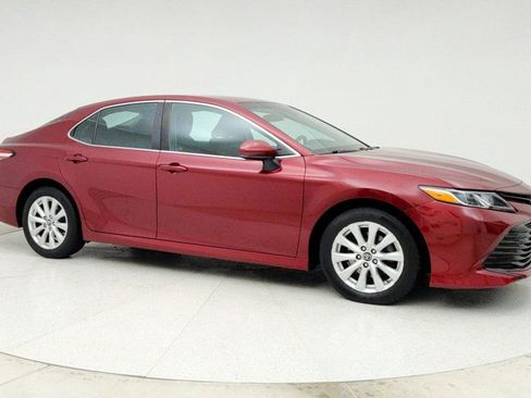 Used 2018 Toyota Camry LE w/ Protection Package (Q2) image 3