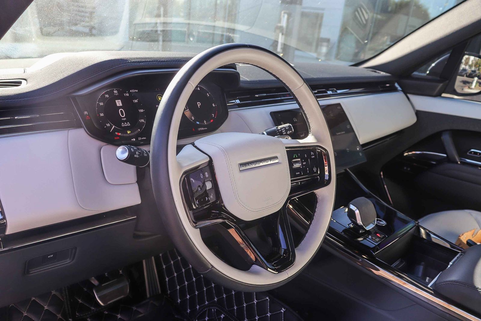 Used 2024 Land Rover Range Rover Sport Dynamic SE AWD/4WD image 22