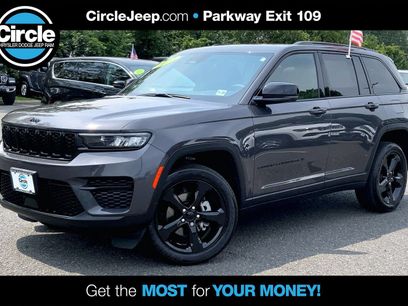 Certified 2023 Jeep Grand Cherokee Altitude