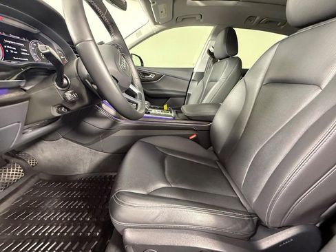 Used 2023 Audi Q8 Premium Plus image 13
