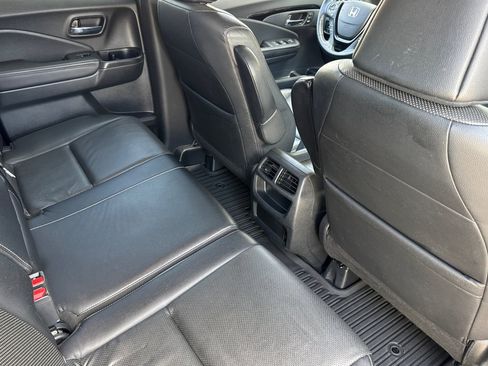 Used 2017 Honda Ridgeline RTL-E image 31
