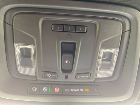 Used 2022 Chevrolet Silverado 2500 High Country AWD/4WD image 42