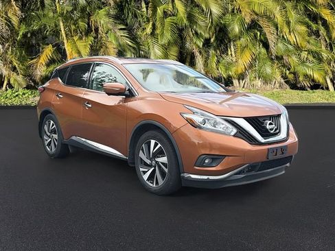 Used 2015 Nissan Murano Platinum w/ Platinum Technology Package AWD/4WD image 2