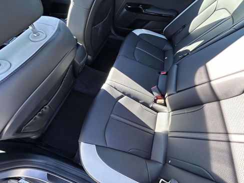 Used 2025 Kia K5 GT-Line w/ GT-Line Premium Package image 12