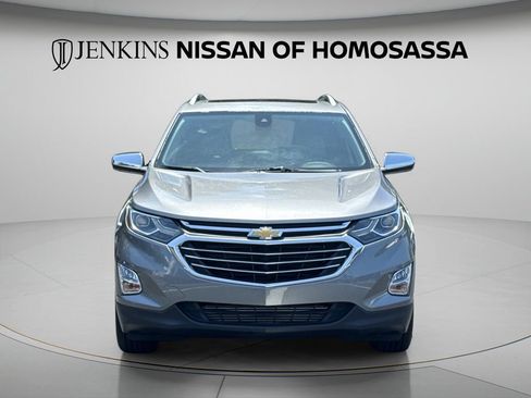 Used 2018 Chevrolet Equinox Premier FWD image 3