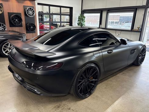Used 2016 Mercedes-Benz AMG GT S w/ Exclusive Interior Package image 14