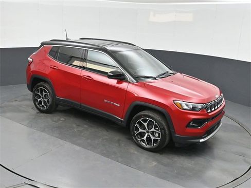 New 2026 Jeep Compass Limited image 27