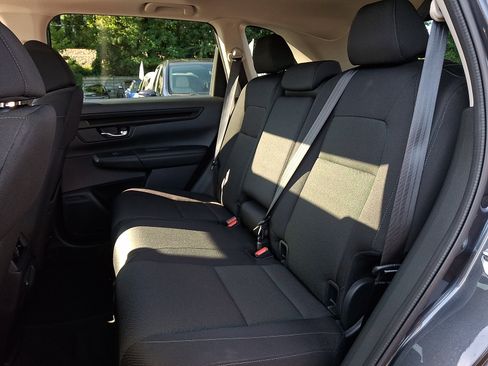 Used 2025 Honda CR-V EX image 9