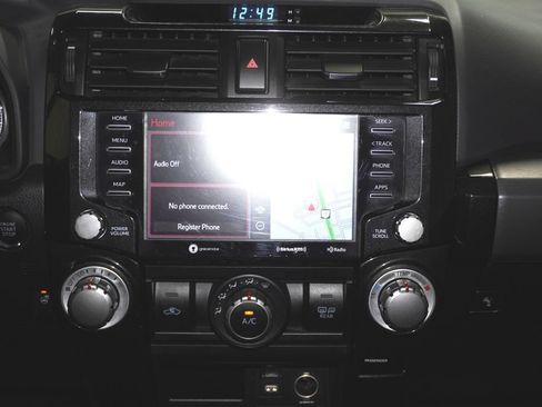 Certified 2024 Toyota 4Runner TRD Off-Road Premium w/ Off Road Premium Plus Package AWD/4WD image 17