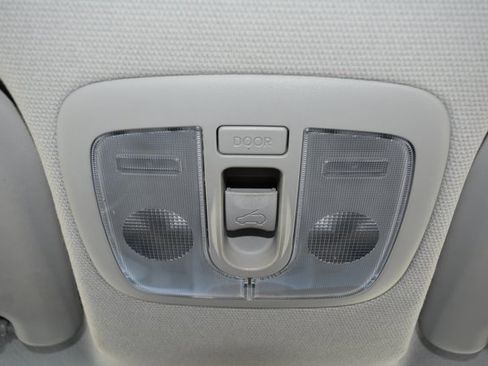 Used 2013 Kia Soul + w/ Audio Pkg image 25